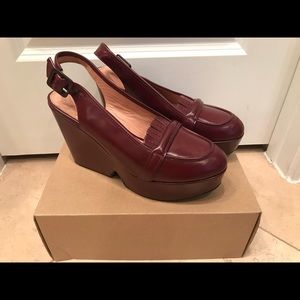 Robert Clergerie Barney’s NY - Platform Slingback